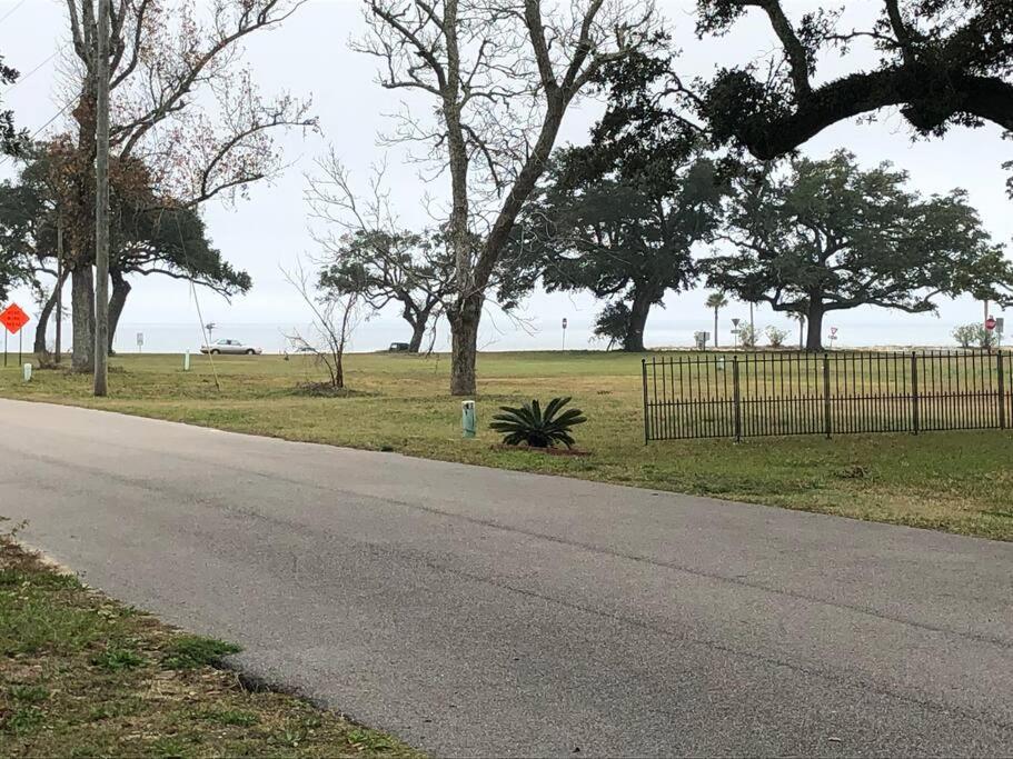 Shady Oaks Beach House With Beautiful Ocean Views! Gulfport Kültér fotó